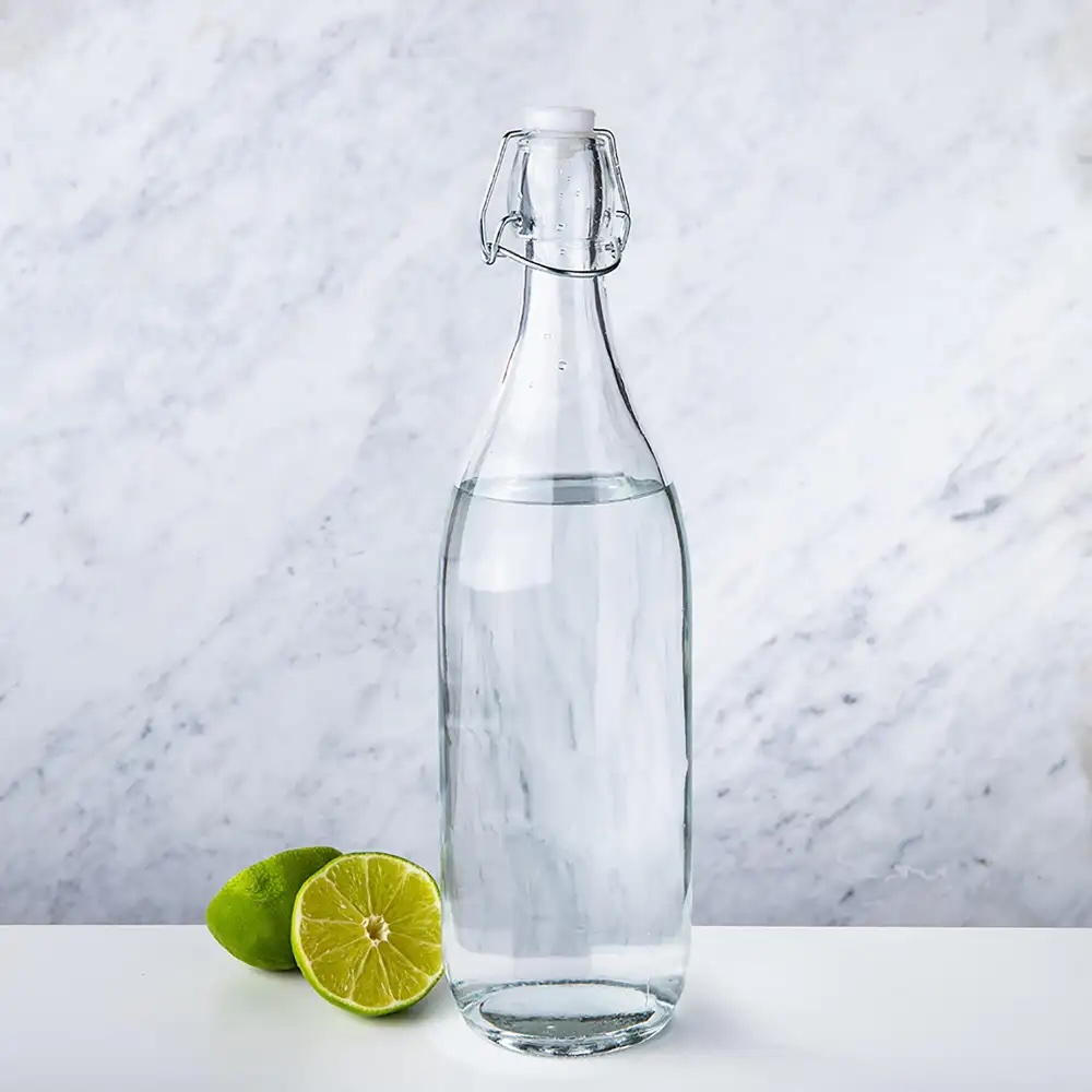 Clear Bottle 1 L with Clip Lock Lid 