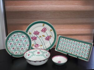 Decorated Dinner Set 21 piece